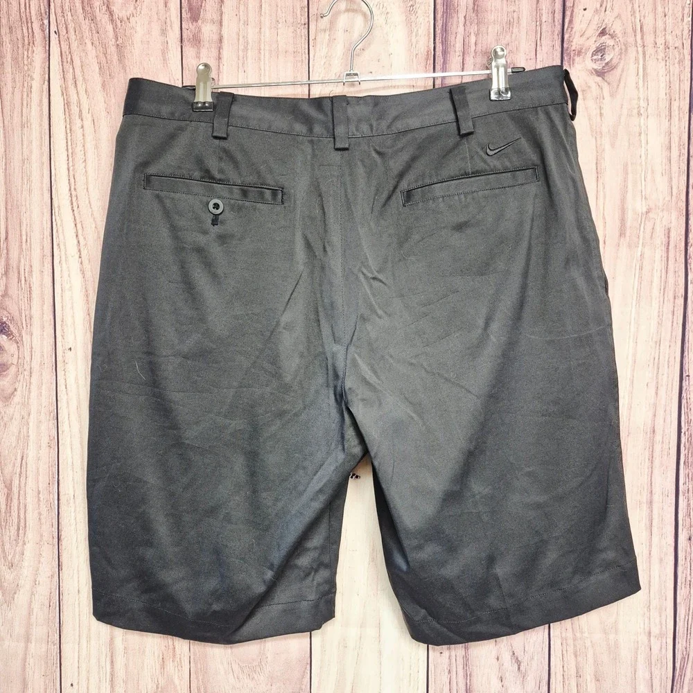 Nike Golf Dri-FIT Shorts Mens 34 Black‎ Flat Front Performance Golfing Shorts